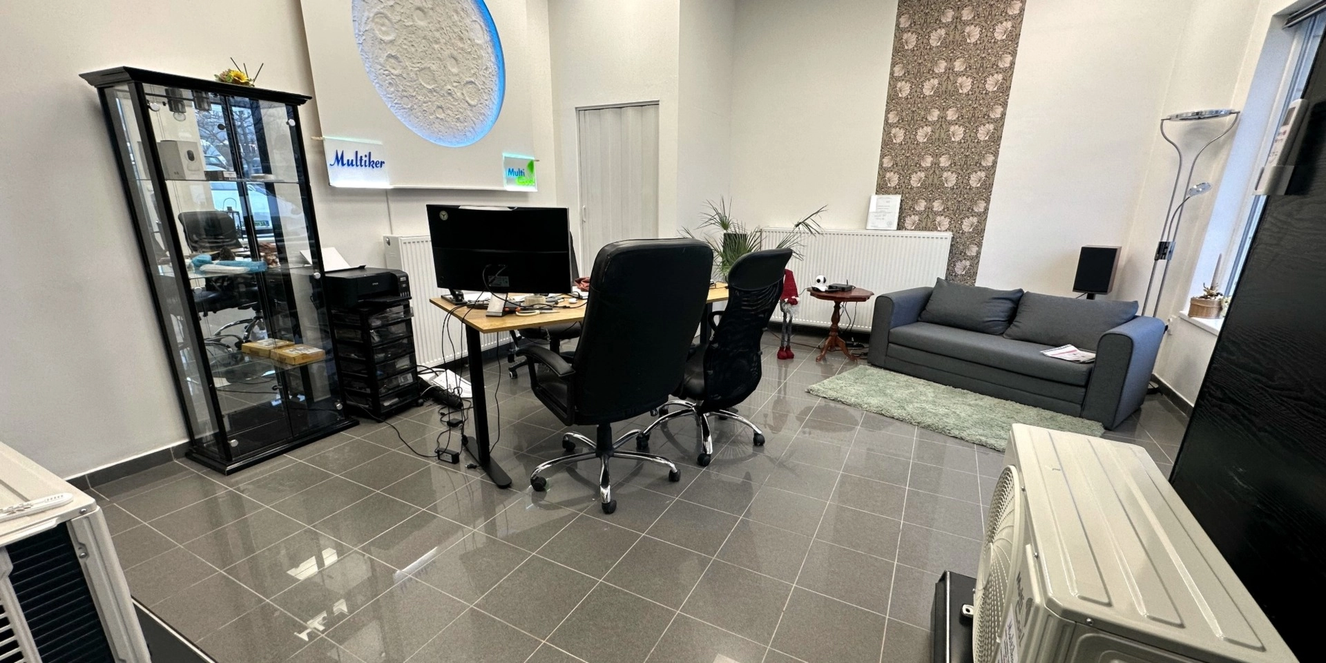 Multiker Iroda és Ügyfélszolgálat